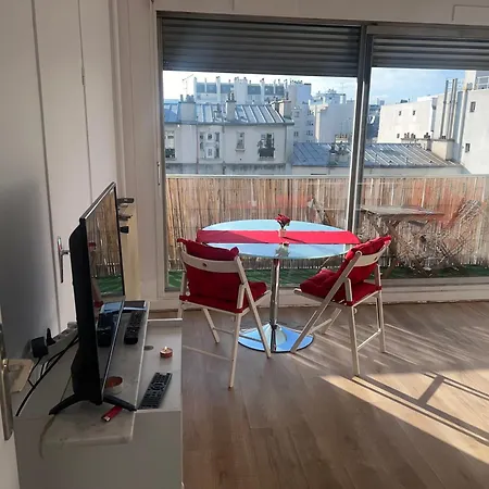 Apartment Comodo