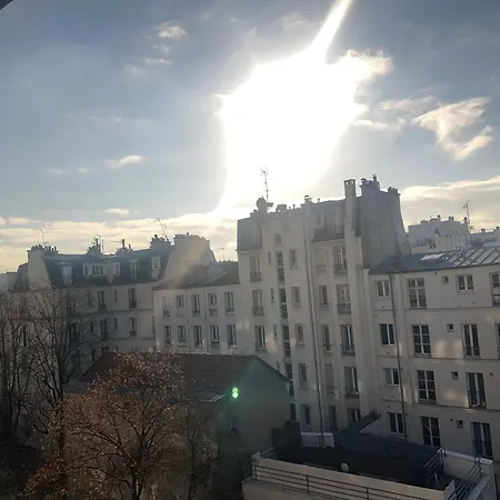 Apartment Comodo Paris