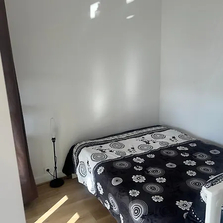 Comodo Apartment Paris
