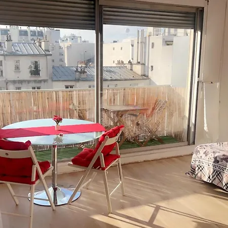 Comodo Apartment *